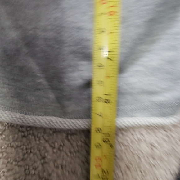 Reigning Champ Leightweight Terry Cloth Cut Off Hoodie Gray Medium NWT - Picture 8 of 8